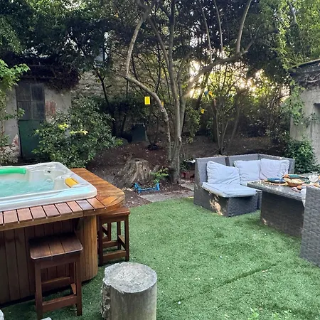 Villa En Particulier A 3mns De Paris Et De 3 Sites Olympiques Avec Grand Jardin Et Jacuzzi